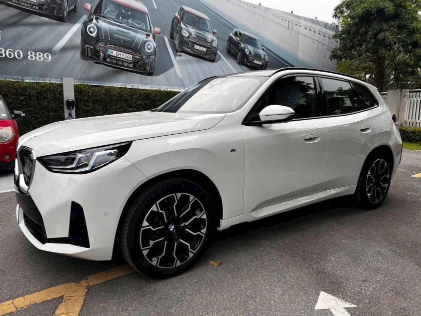 Loạt nâng cấp của BMW X3 khiến Mercedes GLC không thể