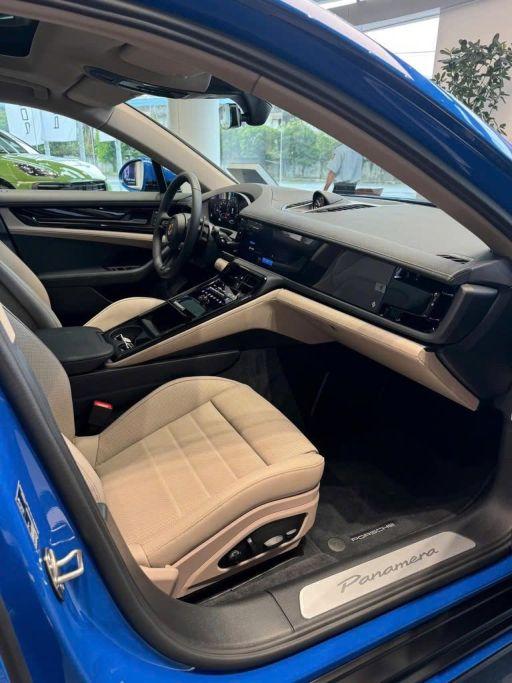 Porsche Panamera 2025 rao bán hơn 8 tỷ tại Việt Nam: Cơ hội “săn hàng độc” hay chiêu thổi giá? 648198
