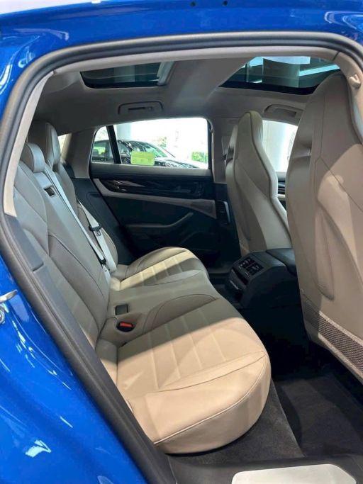Porsche Panamera 2025 rao bán hơn 8 tỷ tại Việt Nam: Cơ hội “săn hàng độc” hay chiêu thổi giá? 648201