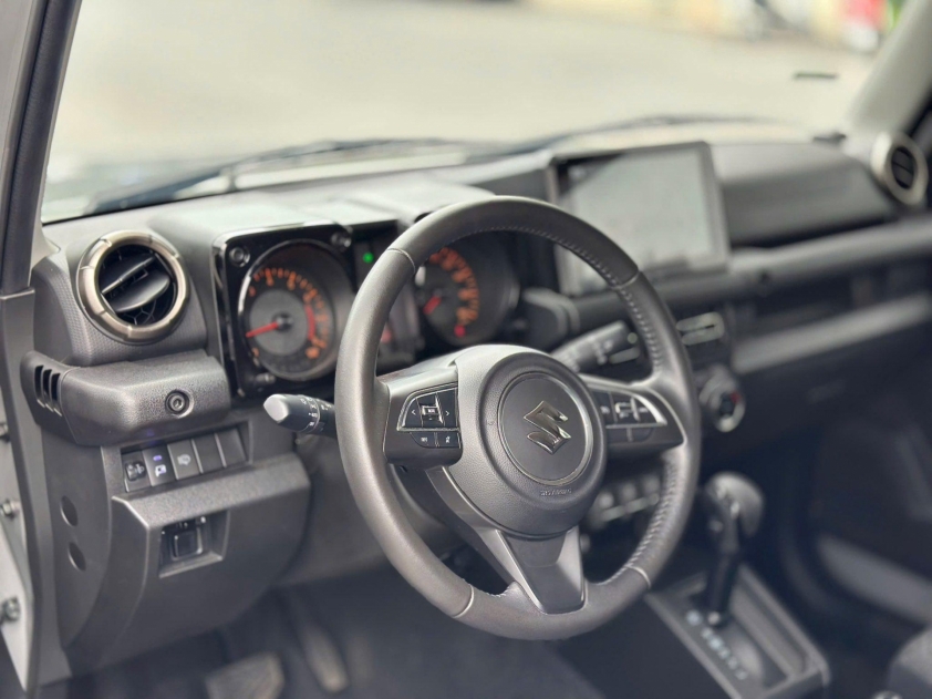 Giảm giá cả trăm triệu đồng, Suzuki Jimny vẫn gặp khó trên con đường chinh phục khách Việt 648766
