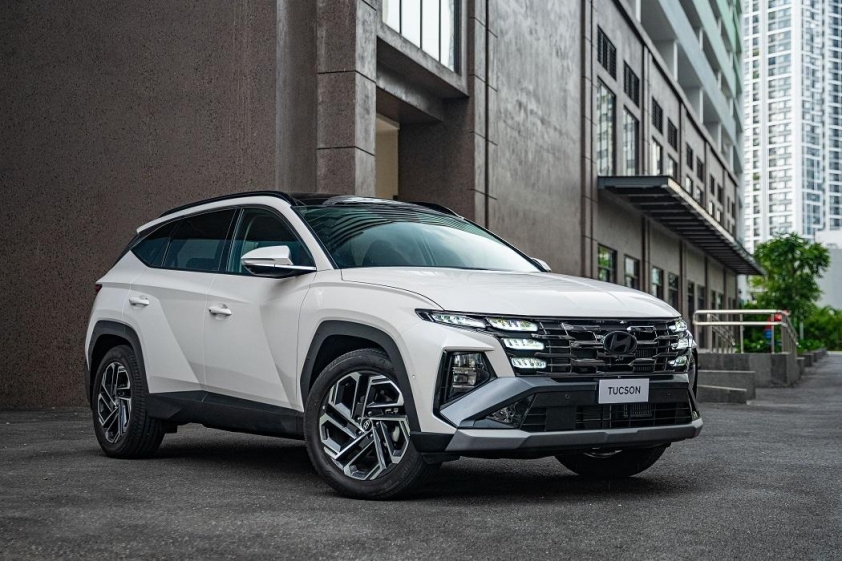 Hyundai bán hơn 4.000 xe trong tháng 5: Accent vượt lên dẫn đầu, Tucson bám đuổi, Creta “tụt hạng” 649241
