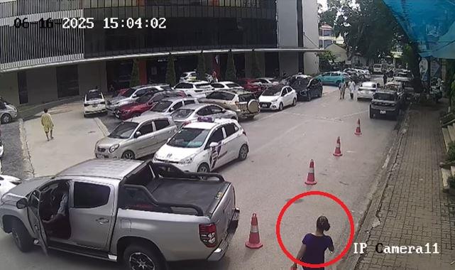 Tai nạn lùi xe tại bệnh viện Hà Đông: Cảnh báo điểm mù và kỹ năng xử lý trong không gian hẹp 651333