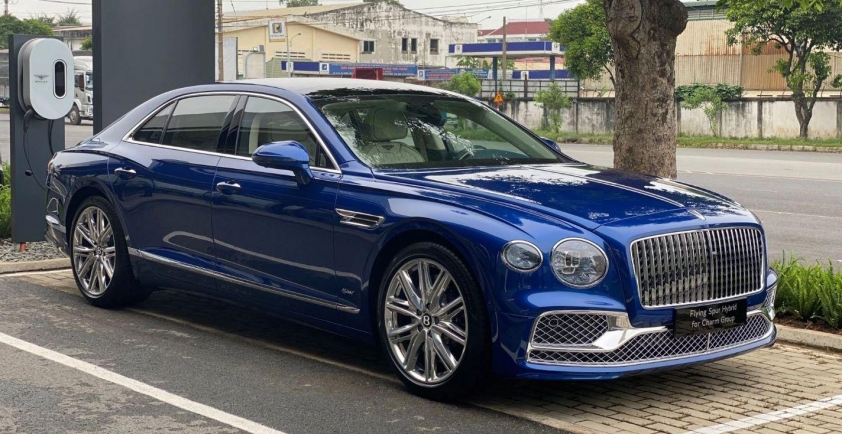Bảng giá xe Bentley chính hãng Việt Nam tháng 6/2025 653003