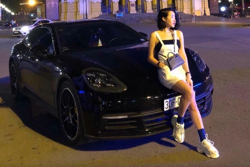 Từ TikTok triệu view đến siêu xe chục tỷ: Cuộc sống hào nhoáng của Cún Bông trước ngày bị bắt 654957