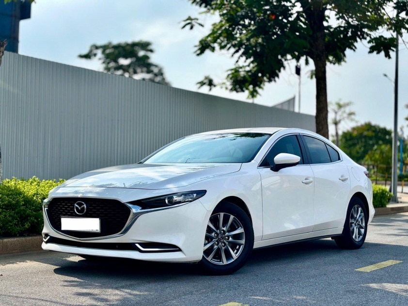 Top 10 xe sedan phổ thông cũ giữ giá nhiều nhất 2025 655875