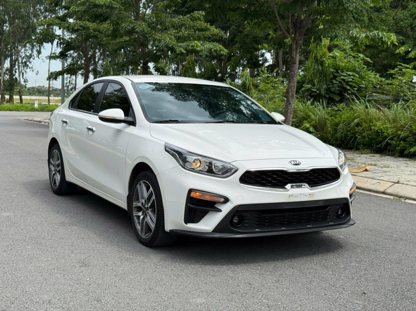 Top 10 xe sedan phổ thông cũ giữ giá nhiều nhất 2025 655880