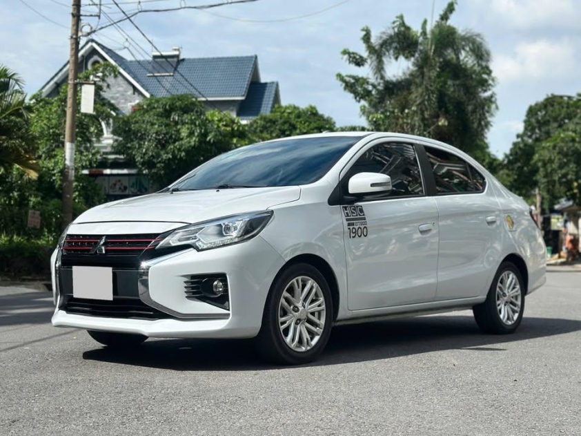 Top 10 xe sedan phổ thông cũ giữ giá nhiều nhất 2025 655882