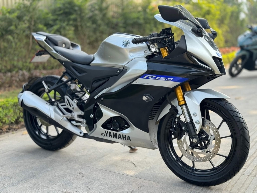 Top 10 xe côn tay dưới 175cc đáng mua năm 2025: Thể thao và đầy cá tính 662730