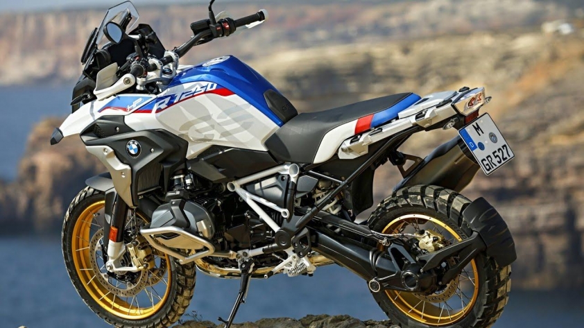 Top 10 xe Touring Nhật - Đức - Mỹ được dân phượt Việt săn đón nhất 2025 663774
