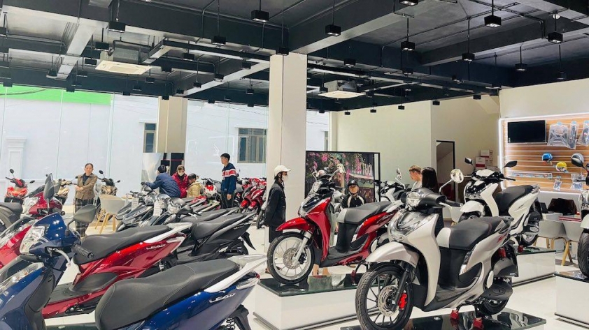 Thị trường xe máy Việt Nam chững lại trong quý II, áp lực chuyển đổi sang xe điện 665233
