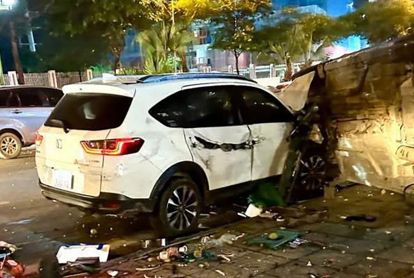 Tạm giữ tài xế gây tai nạn liên hoàn ở Hà Nội, nồng độ cồn vượt 2,2 lần mức