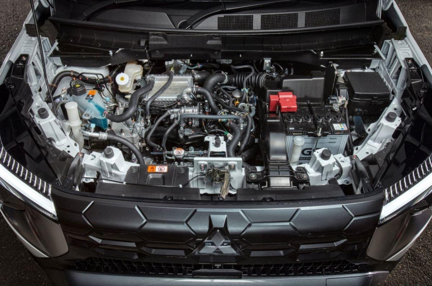 Mitsubishi Destinator so kè CX-5, Territory, Tucson: Lợi thế về kích thước, bất lợi ở vận hành 667761