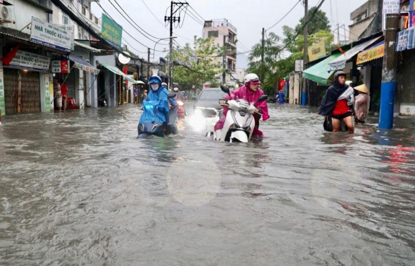 Hà Nội khẩn trương chuẩn bị trước bão số 3: Người dân chủ động, chính quyền sẵn sàng 669054