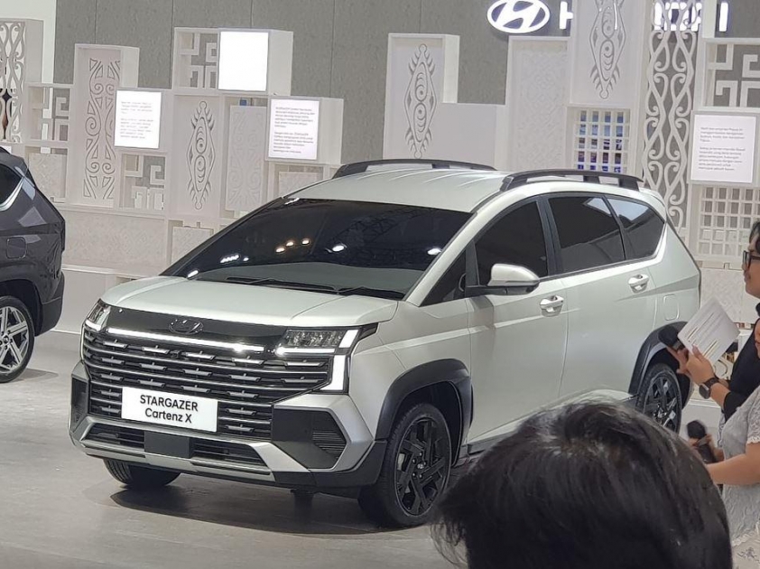 Hyundai Stargazer 2025 ra mắt tại Indonesia: Thiết kế mới, thêm tiện nghi, giá quy đổi chỉ từ 433 triệu đồng 670705