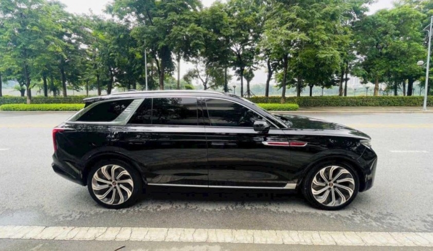 Hongqi E-HS9 rớt giá mạnh sau 2 năm: Mua 4 tỷ, bán lại chỉ hơn 2 tỷ 673370