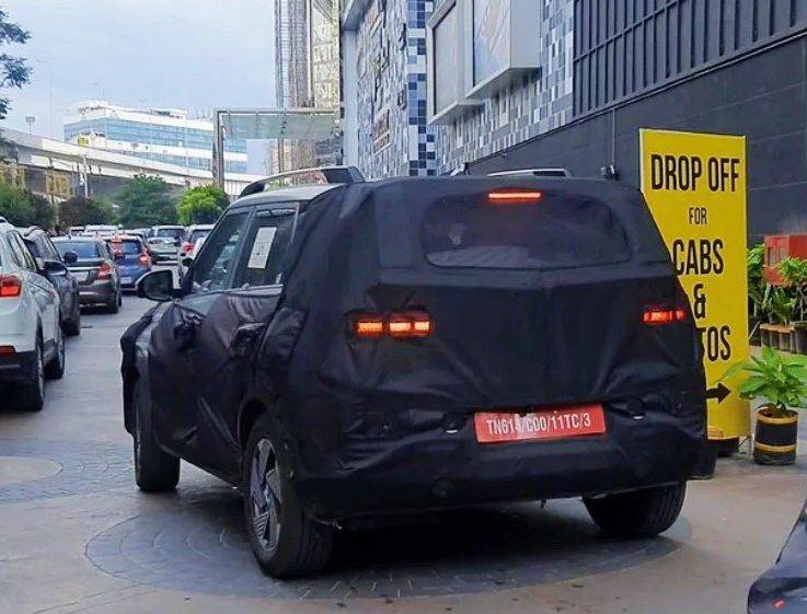Hyundai Venue 2025 lộ diện bản phác thảo: Lột xác thiết kế, bổ sung công nghệ lái hiện đại 674961