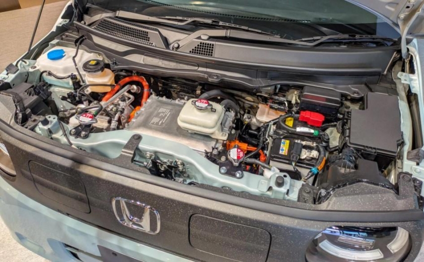 Ra mắt Honda N-One e: Xe điện nhỏ gọn, sạc nhanh 30 phút đi gần 300 km 705897