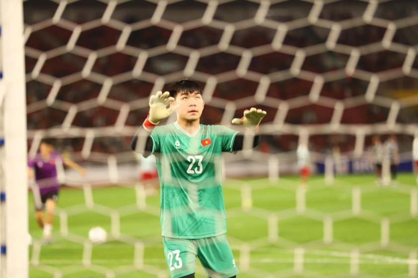 ĐT Việt Nam có khả năng dùng thủ môn số 5 trong trận gặp Lào 5 ĐT Việt Nam khả năng cao phải dùng thủ môn số 5 ở trận gặp Lào 739667