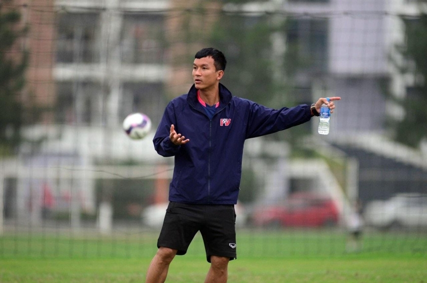 Trợ lý tuyển Việt Nam làm phó tướng cho HLV Thành Công 748285