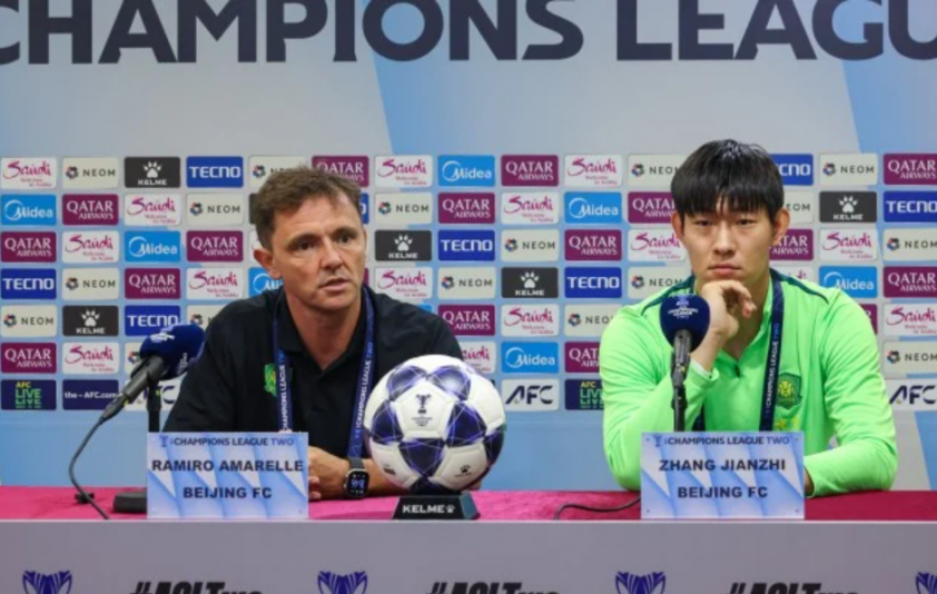 HLV Tây Ban Nha đặc biệt đánh giá cao CAHN 749038