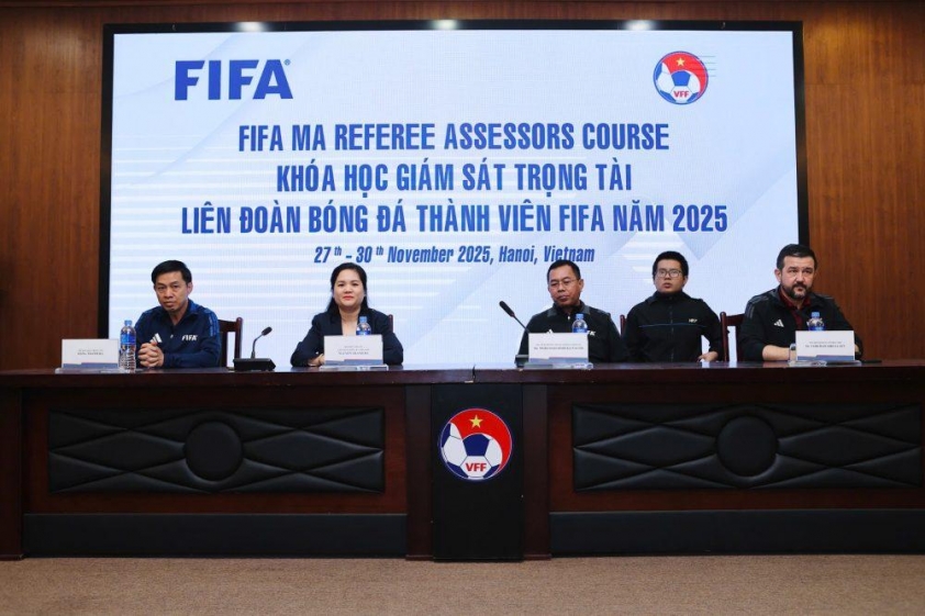 Khóa học Giám sát trọng tài FIFA 2025