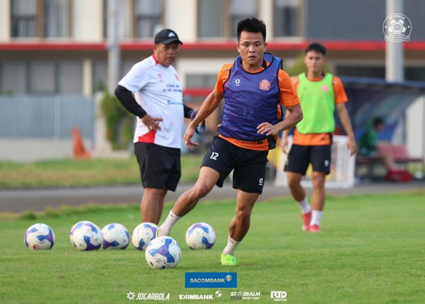 Cầu thủ cưng của HLV Troussier có bước ngoặt quan trọng trong sự nghiệp 4 Trò cưng HLV Troussier có bước ngoặt lớn trong sự nghiệp 772234