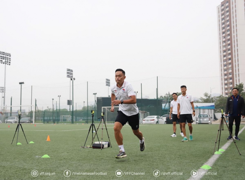 Chỉ 1 trọng tài Việt Nam không vượt qua bài kiểm tra thể lực 786028