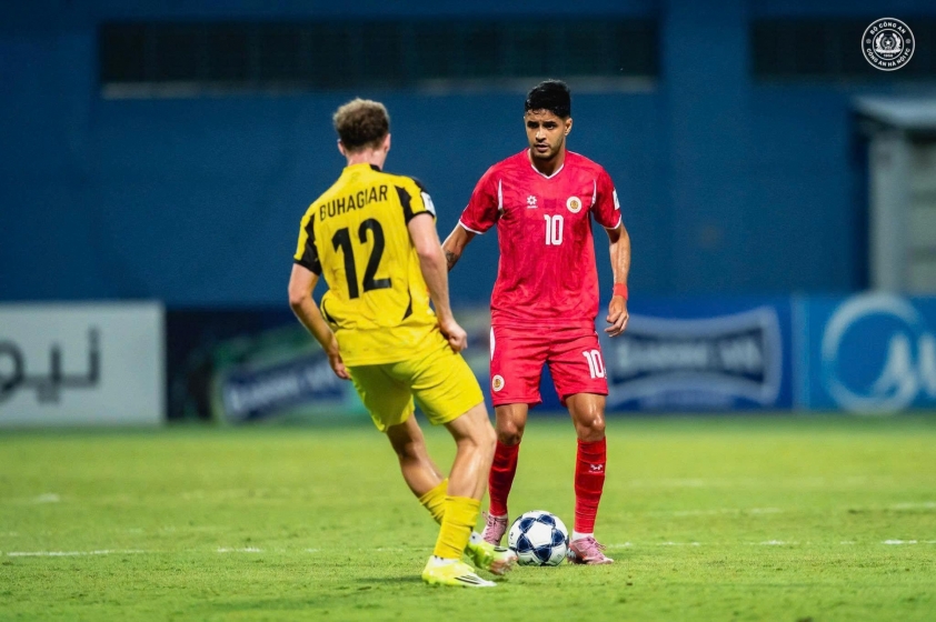 Thẻ đỏ châu Á không ảnh hưởng, tiền đạo Brazil của CAHN trở lại V.League-796601