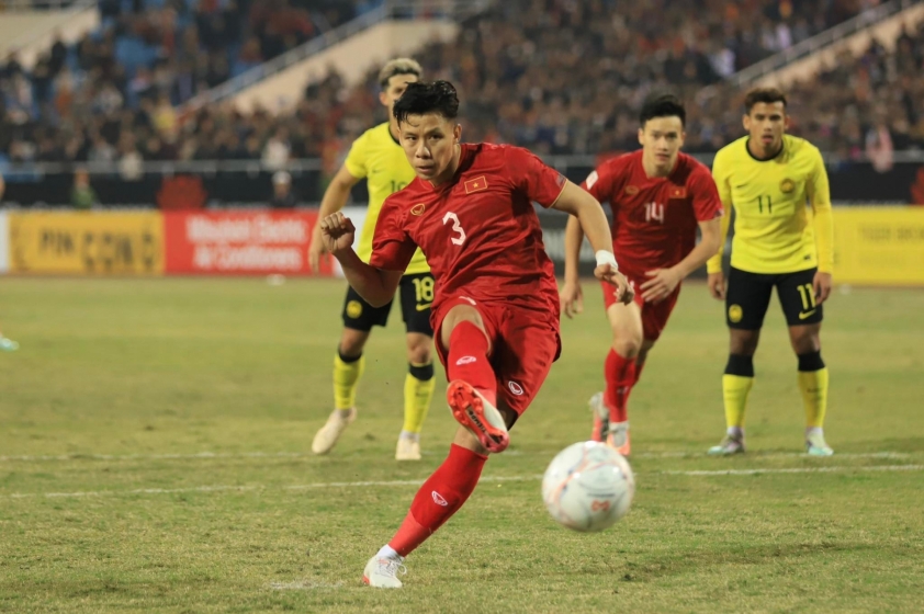 Trung vệ ĐT Việt Nam chỉ rõ lý do bị Singapore cầm hòa ở AFF Cup 2022 238288