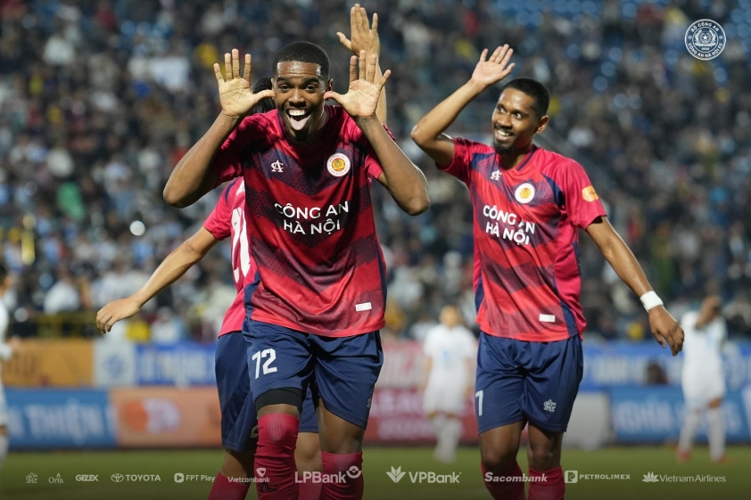 CAHN lại phải nhận án phạt tại V-League 550138