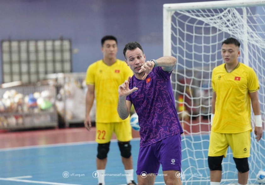 HLV ĐT futsal Việt Nam nghiên cứu kỹ Indonesia và Thái Lan 550345