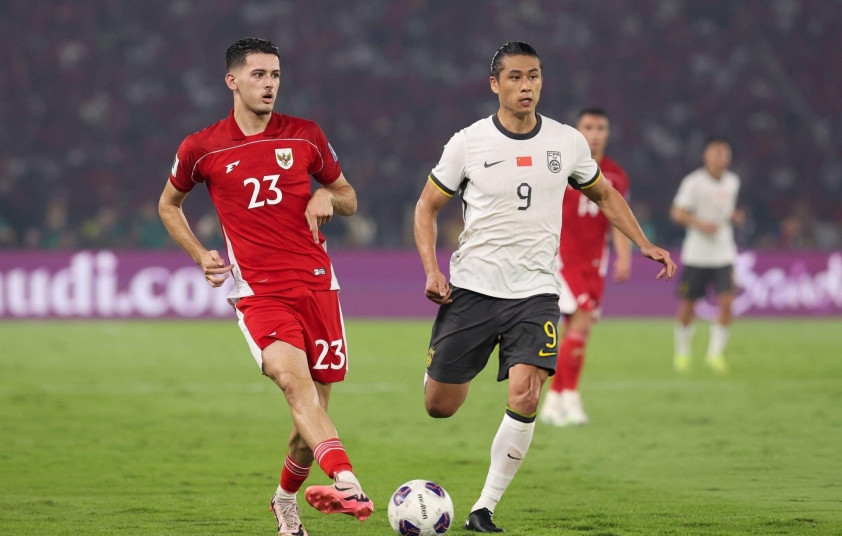 Dâng vé dự VL4 World Cup Indonesia, HLV Trung Quốc bị sa thải 650067