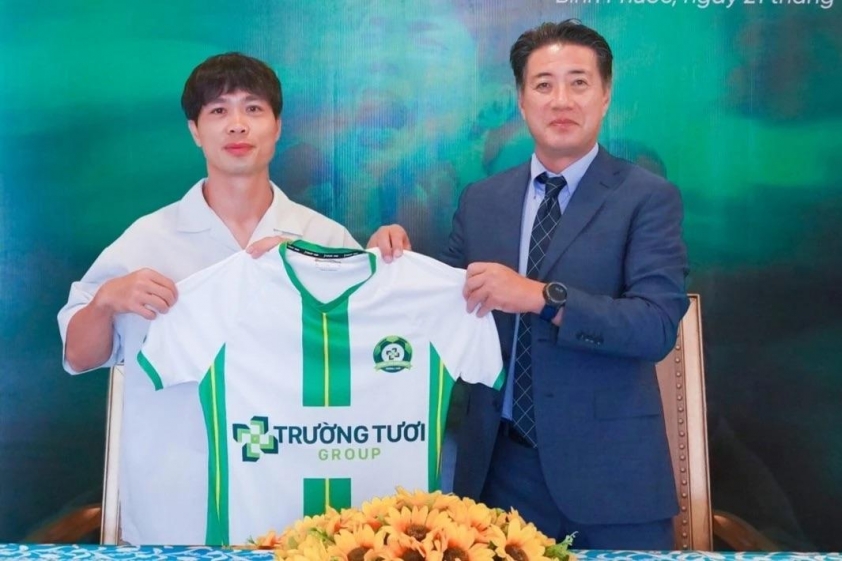 Chuyên gia Nhật Bản bất ngờ chia tay đội Công Phượng 651311