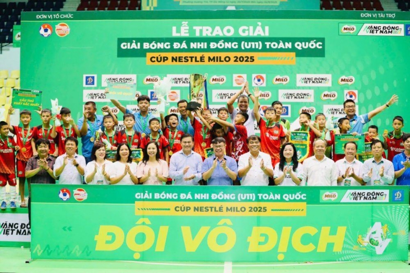 Quốc Việt ghi bàn duy nhất, giúp đội nhà lần đầu vô địch 676625