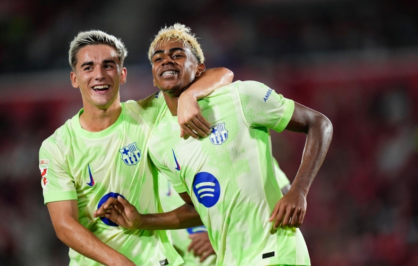 Yamal ghi bàn, Barcelona khởi đầu thuận lợi ở La Liga 686252