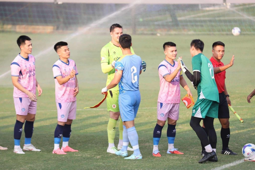 Filip Nguyễn và Quang Hải bất ngờ xuất trận gặp ĐT Việt Nam 4 Filip Nguyễn, Quang Hải bất ngờ ra sân đối đầu ĐT Việt Nam 699736