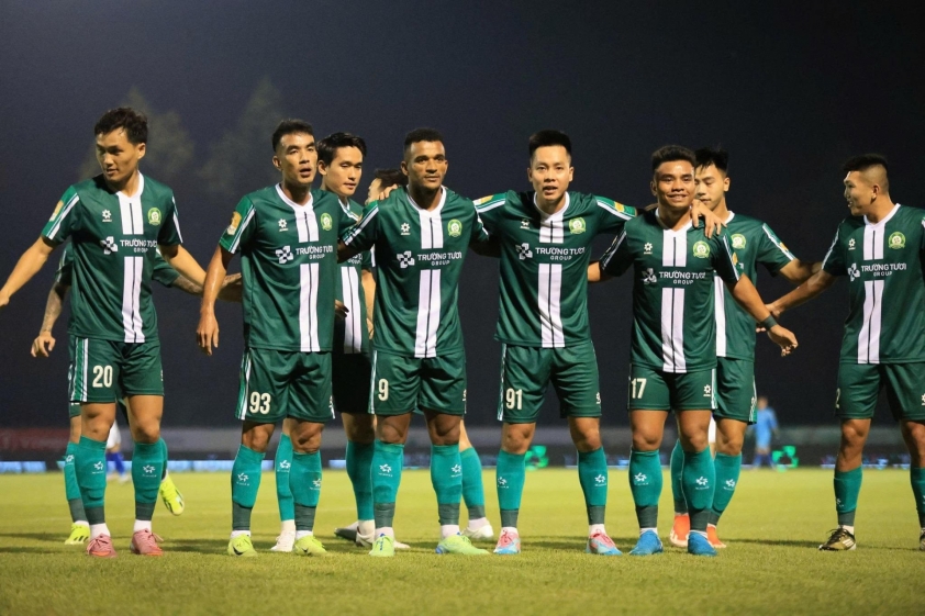 Trực tiếp Đồng Nai 1-0 Becamex TP HCM: Bất ngờ lớn 704325