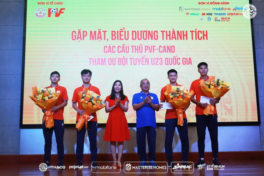 Đội bóng vừa lên V-League mang tin vui cho người hâm mộ