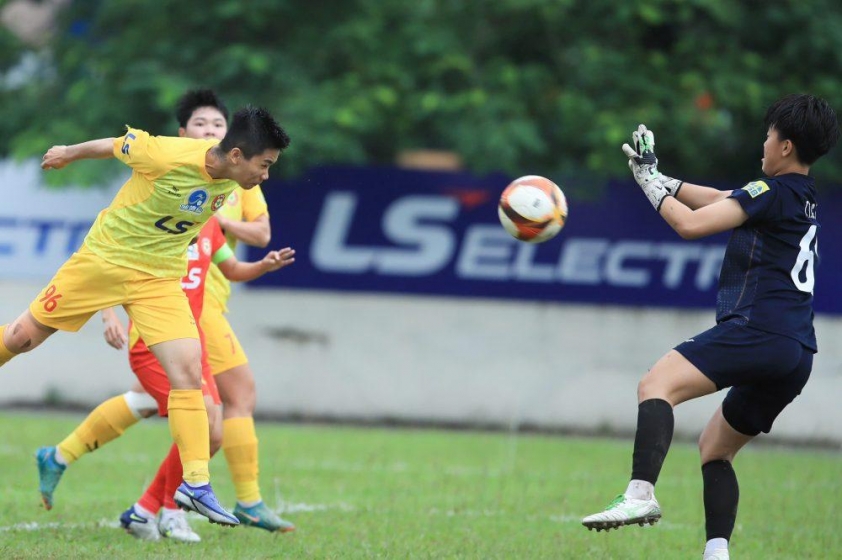 Huỳnh Như cùng đội giành 3 điểm quý giá trong trận derby 4 Đội Huỳnh Như giành 3 điểm quan trọng ở trận derby 711075