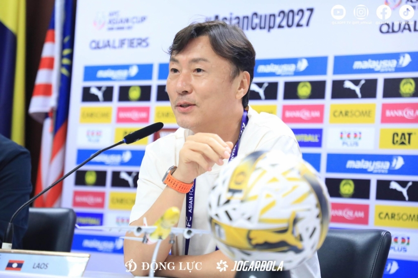 HLV Lào nói thẳng về án phạt của FIFA dành cho Malaysia 721291