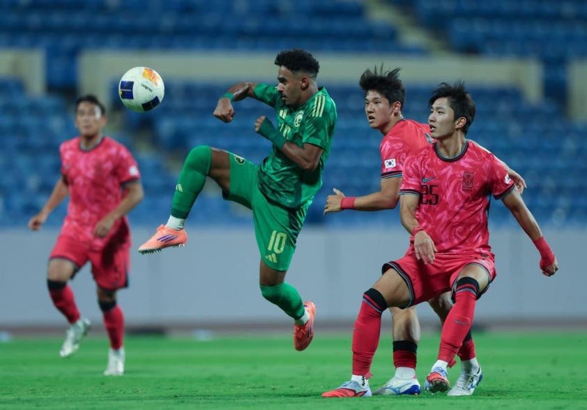 Đối thủ cùng bảng U23 Việt Nam thắng đậm Hàn Quốc 4-0 721114