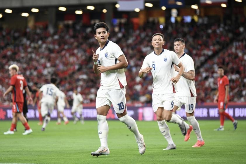 Thái Lan so tài Singapore trước trận quan trọng ở VL Asian Cup 723873