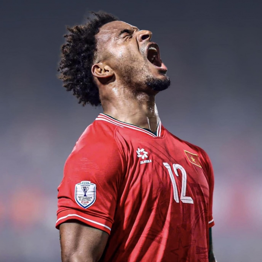 Xuân Sơn lên tuyển Việt Nam trước khi gia nhập CLB Nam Định 4 Xuân Son khoác áo ĐT Việt Nam trước cả CLB Nam Định