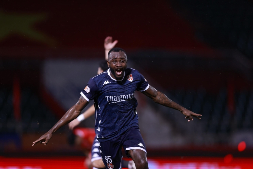 CLB Hải Phòng bất ngờ đứng đầu V-League ở 1 chỉ số-733641