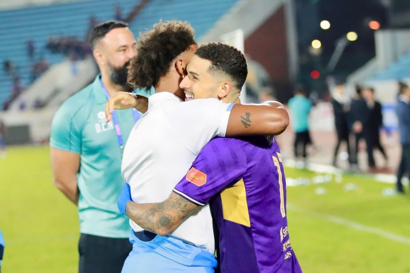 Tiền vệ nhập tịch gốc Brazil nói thẳng việc lên ĐT Việt Nam 738774