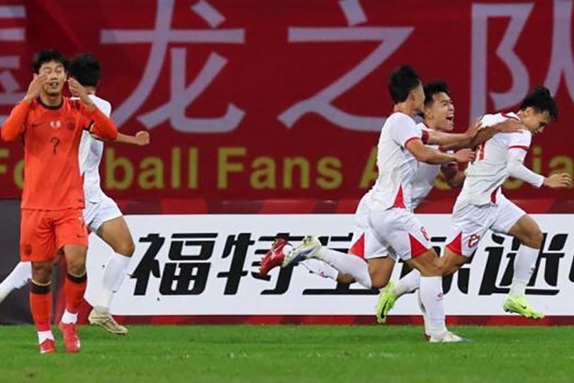 Người hùng của U22 Việt Nam nói gì khi xé lưới U22 Trung Quốc? 740126