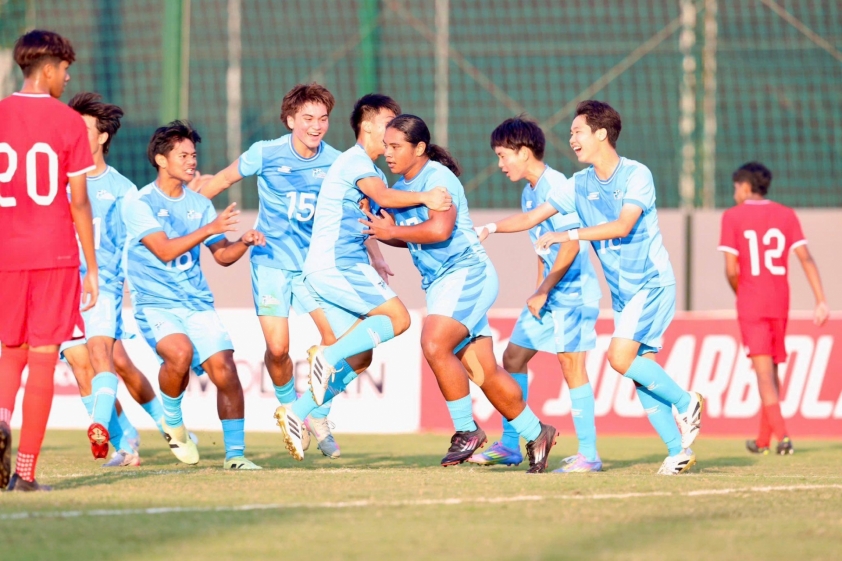 Đội thua Việt Nam 0-14 ghi bàn thắng lịch sử ở VL châu Á 748891