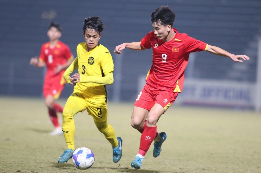 Truyền thông Đông Nam Á ngạc nhiên khi Việt Nam loại Malaysia khỏi giải 5 CĐV Malaysia đồng loạt phản ứng khi bị thua 0-4 Việt Nam-750985