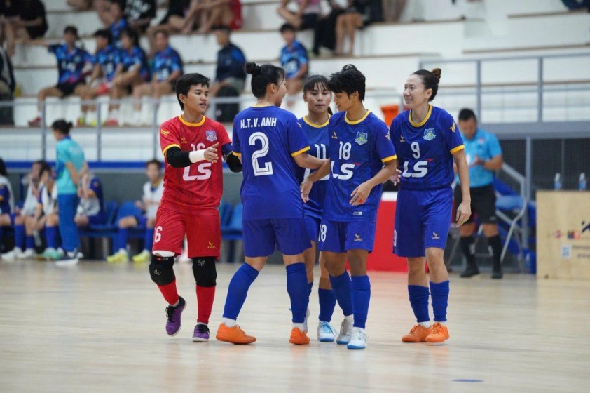 Xác định nhà vô địch giải futsal nữ VĐQG 2025 4 z7403722557155_b0fc915a0a3062aec5cff4524e19ee1a-e1767701706188