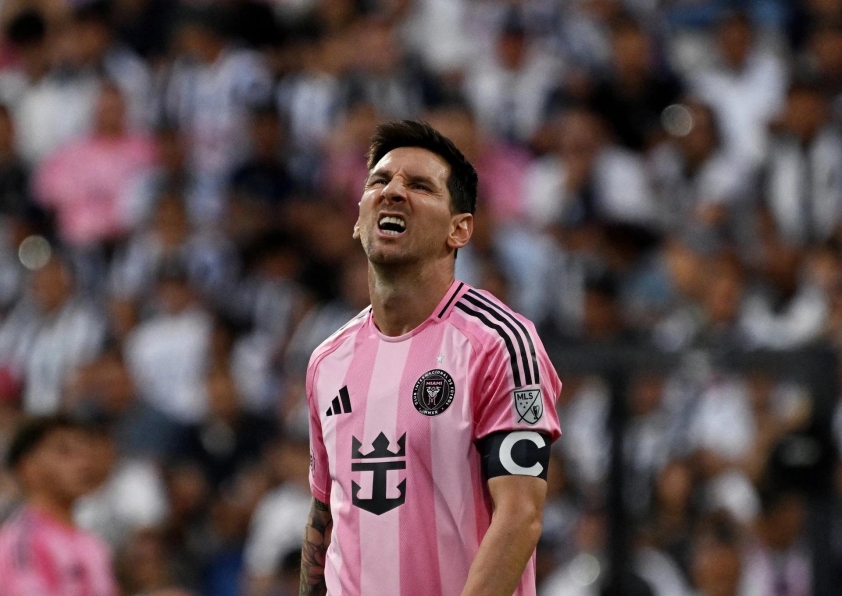 Messi mờ nhạt, Inter Miami thua trận đầu tiên năm 2026 784673